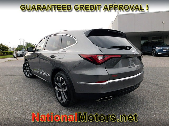 Acura MDX Vehicle Full-screen Gallery Image 06