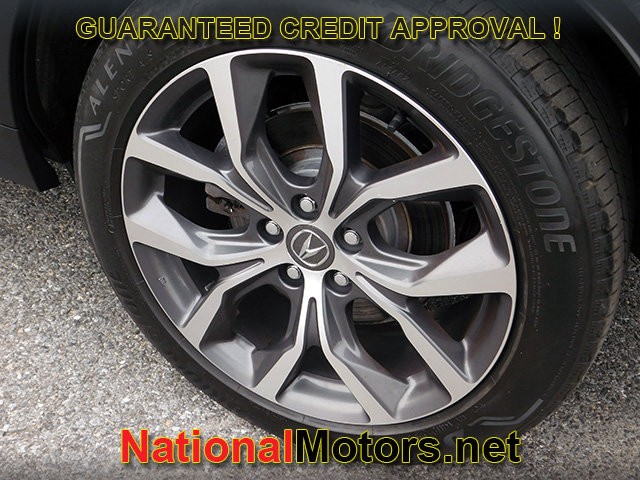 Acura MDX Vehicle Full-screen Gallery Image 12
