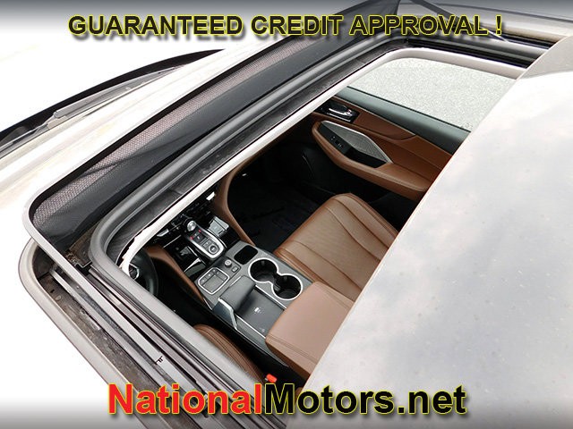 Acura MDX Vehicle Full-screen Gallery Image 17