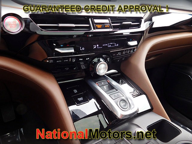 Acura MDX Vehicle Full-screen Gallery Image 25