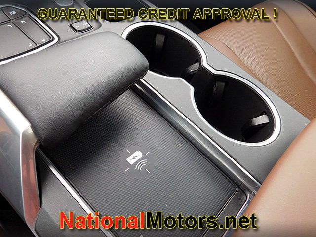 Acura MDX Vehicle Full-screen Gallery Image 27