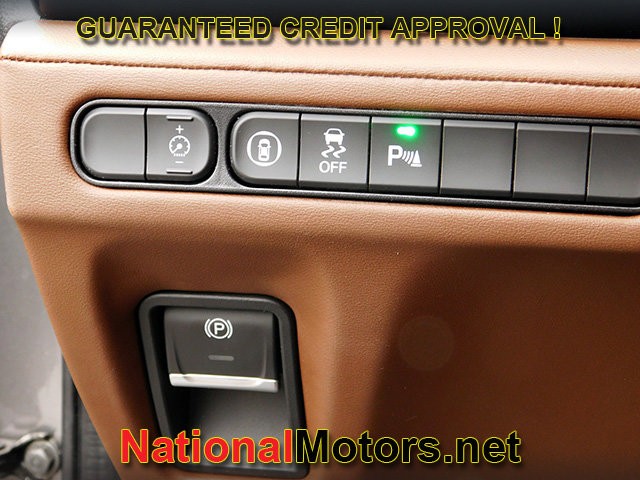 Acura MDX Vehicle Full-screen Gallery Image 31