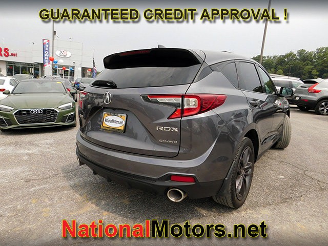 Acura RDX Vehicle Full-screen Gallery Image 05