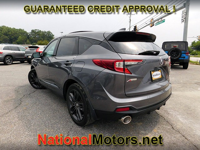 Acura RDX Vehicle Full-screen Gallery Image 06
