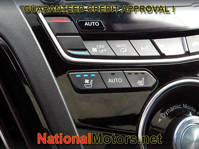 Acura RDX Vehicle Full-screen Gallery Image 23