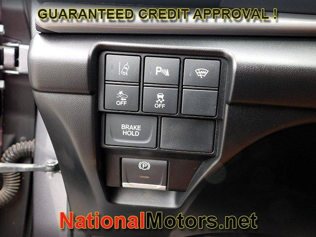 Acura RDX Vehicle Full-screen Gallery Image 28