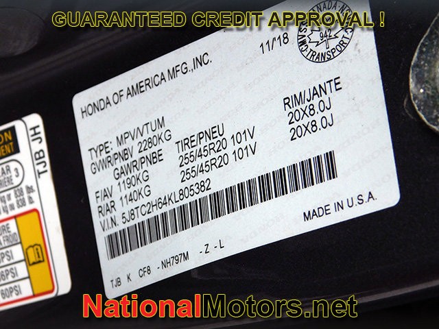Acura RDX Vehicle Full-screen Gallery Image 30