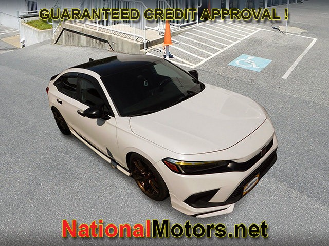 Honda Civic Sedan Vehicle Full-screen Gallery Image 02
