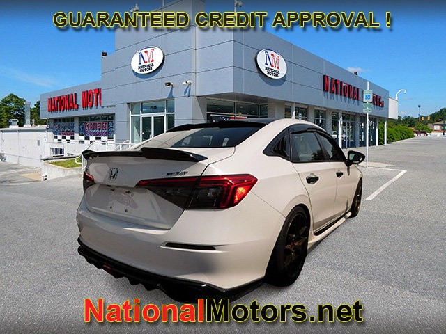 Honda Civic Sedan Vehicle Full-screen Gallery Image 03