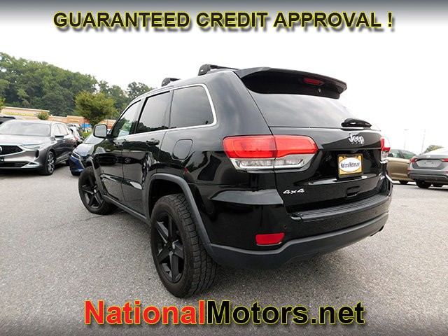 Jeep Grand Cherokee Vehicle Full-screen Gallery Image 06