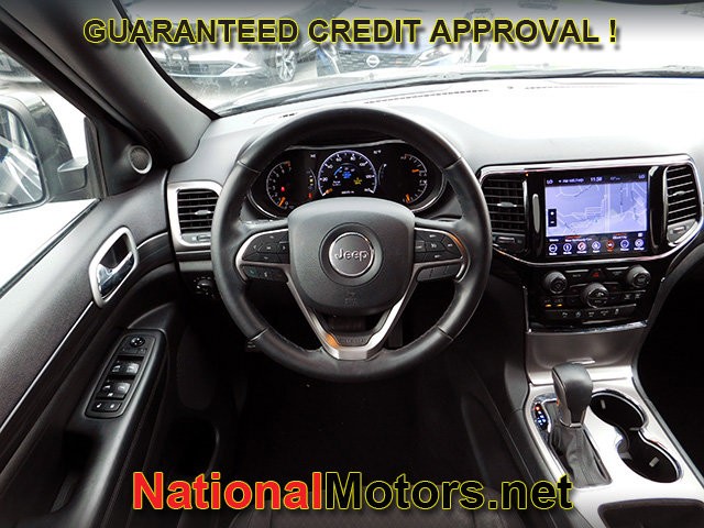 Jeep Grand Cherokee Vehicle Full-screen Gallery Image 14