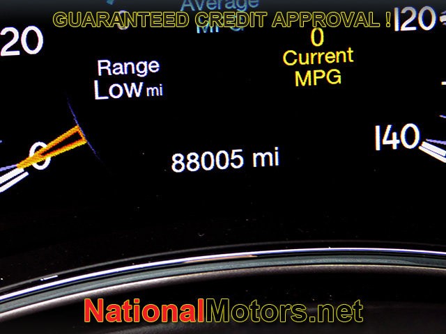 Jeep Grand Cherokee Vehicle Full-screen Gallery Image 24