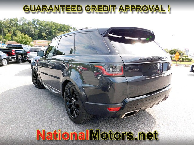 Land Rover Range Rover Sport Vehicle Full-screen Gallery Image 05