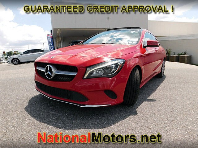 Mercedes-Benz CLA Vehicle Full-screen Gallery Image 04