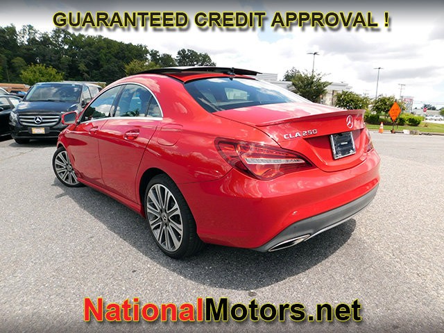 Mercedes-Benz CLA Vehicle Full-screen Gallery Image 07