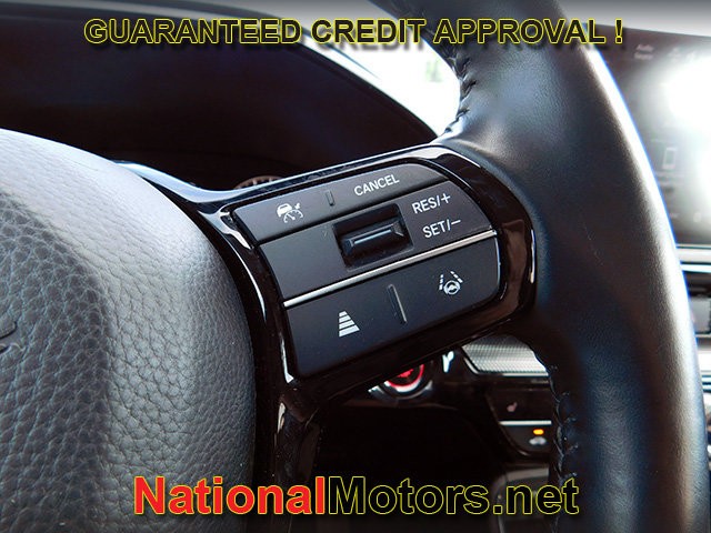 Honda CR-V Vehicle Full-screen Gallery Image 25