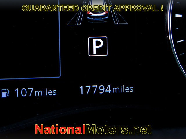 Nissan Kicks Vehicle Full-screen Gallery Image 20