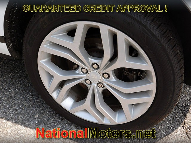 Land Rover Range Rover Evoque Vehicle Full-screen Gallery Image 10