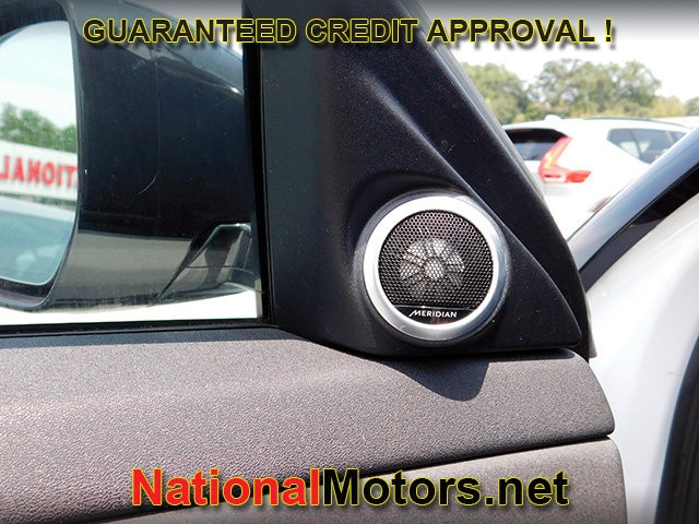 Land Rover Range Rover Evoque Vehicle Full-screen Gallery Image 17