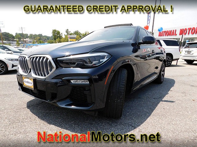 BMW X6 Vehicle Full-screen Gallery Image 04