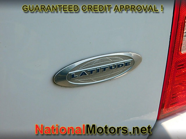 Jeep Patriot Vehicle Full-screen Gallery Image 07