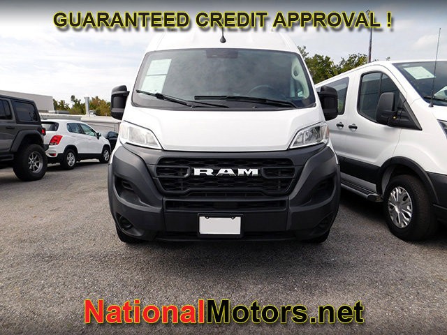 Ram ProMaster Cargo Van Vehicle Full-screen Gallery Image 03