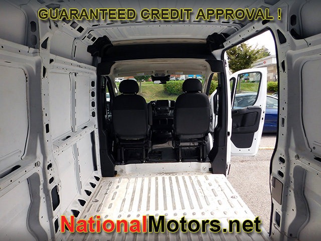 Ram ProMaster Cargo Van Vehicle Full-screen Gallery Image 08