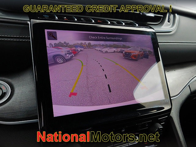Jeep Grand Cherokee 4xe Vehicle Full-screen Gallery Image 26