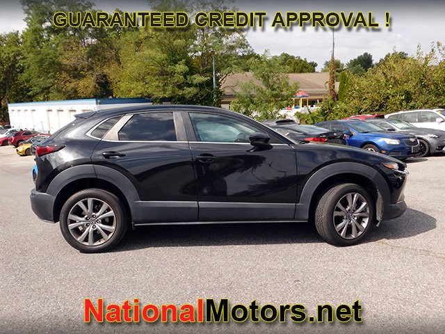 Mazda CX-30 Vehicle Full-screen Gallery Image 04