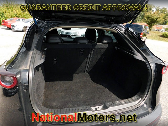 Mazda CX-30 Vehicle Full-screen Gallery Image 08