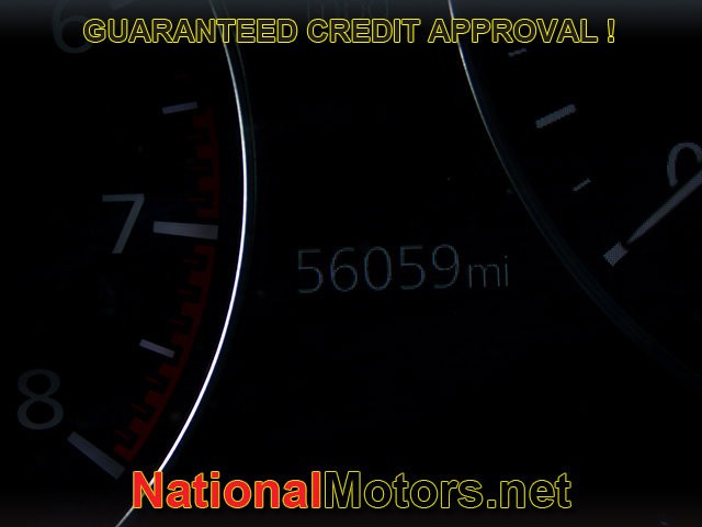Mazda CX-30 Vehicle Full-screen Gallery Image 21