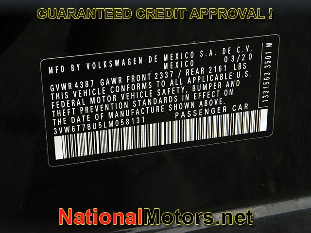 Volkswagen Jetta GLI Vehicle Full-screen Gallery Image 20