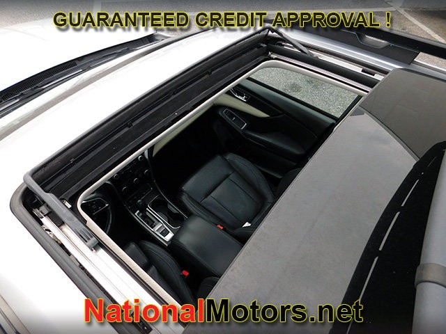 Subaru Ascent Vehicle Full-screen Gallery Image 12