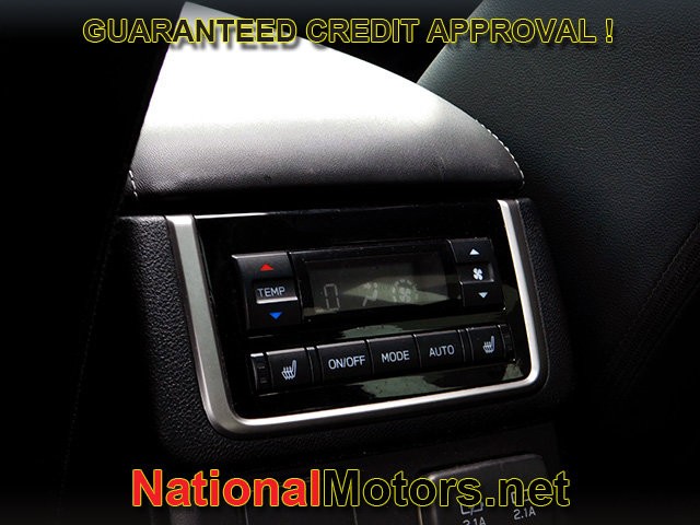 Subaru Ascent Vehicle Full-screen Gallery Image 14