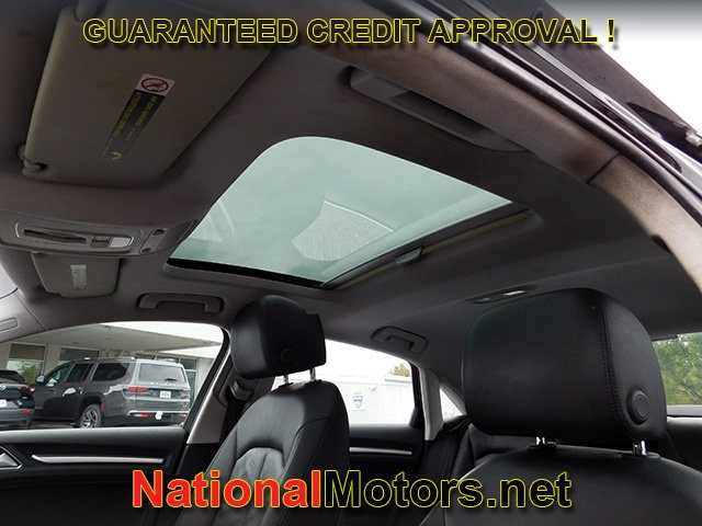 Audi A3 Vehicle Full-screen Gallery Image 17