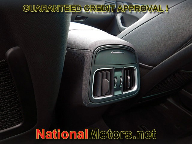Maserati Levante Vehicle Full-screen Gallery Image 14