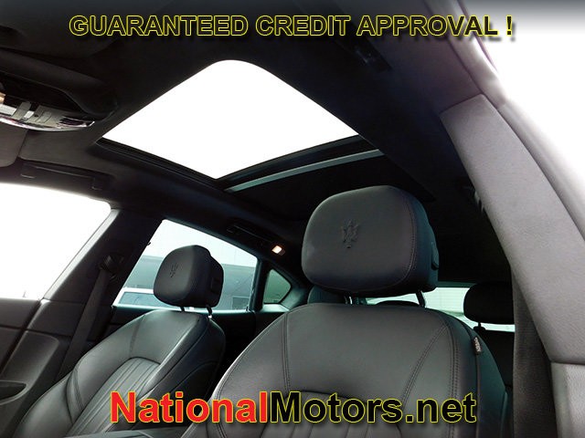 Maserati Levante Vehicle Full-screen Gallery Image 19