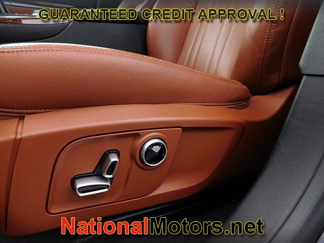 Maserati Levante Vehicle Full-screen Gallery Image 16