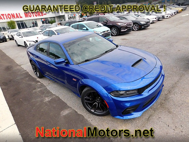 Dodge Charger Vehicle Full-screen Gallery Image 02