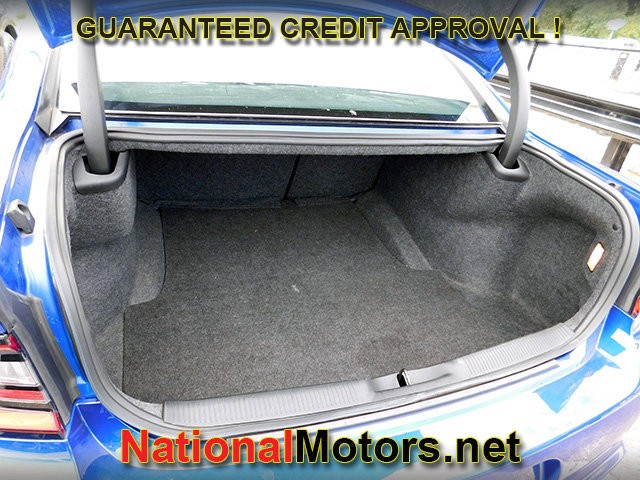 Dodge Charger Vehicle Full-screen Gallery Image 06
