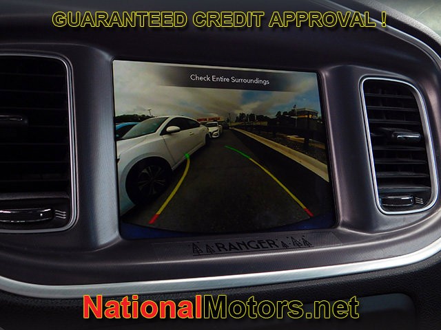 Dodge Charger Vehicle Full-screen Gallery Image 14