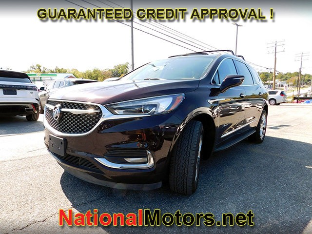Buick Enclave Vehicle Full-screen Gallery Image 04