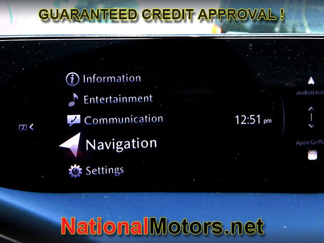 Mazda Mazda3 Sedan Vehicle Full-screen Gallery Image 17