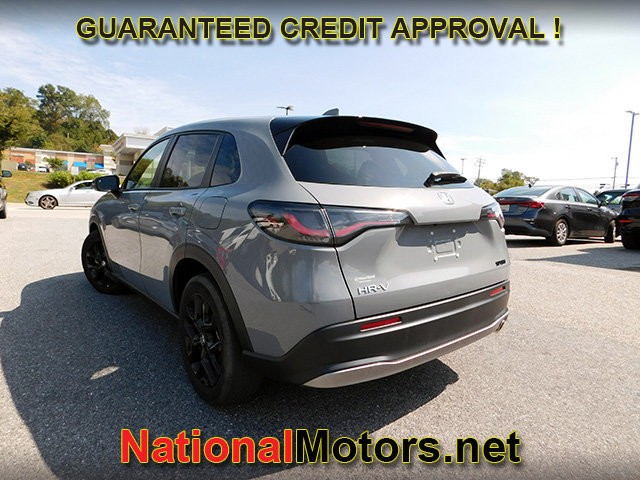 Honda HR-V Vehicle Full-screen Gallery Image 06