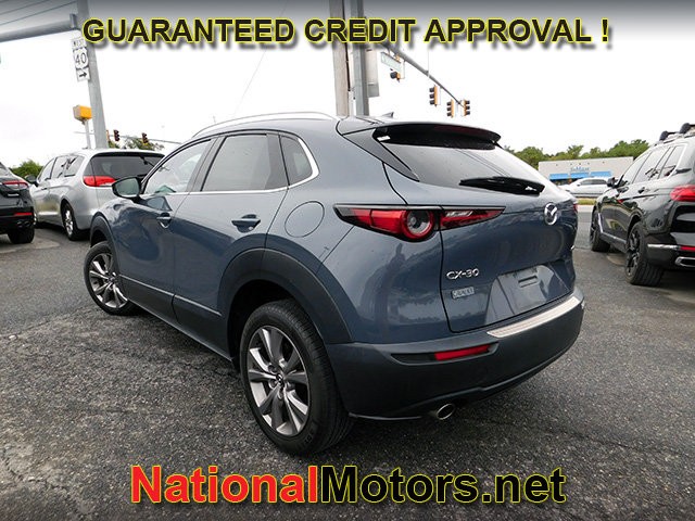Mazda CX-30 Vehicle Full-screen Gallery Image 07