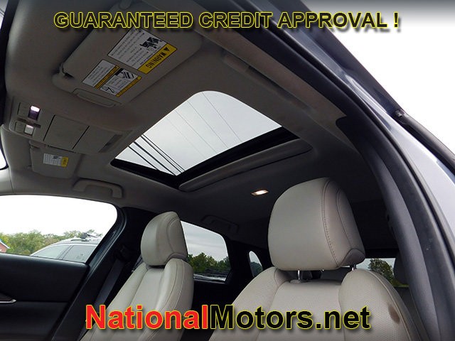 Mazda CX-30 Vehicle Full-screen Gallery Image 21