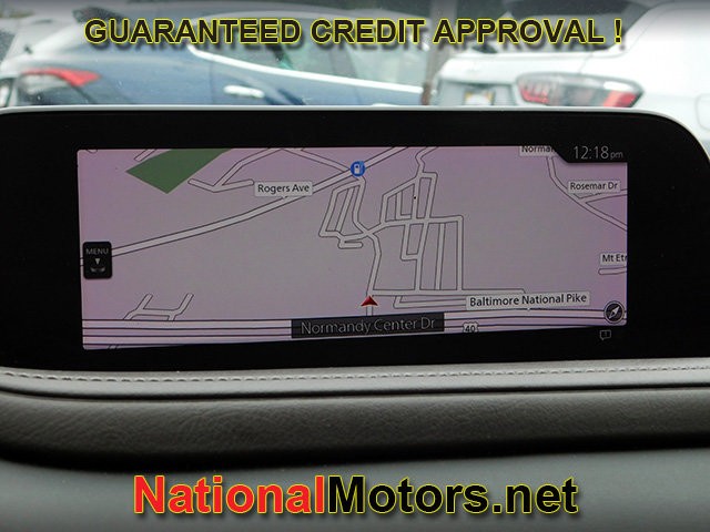 Mazda CX-30 Vehicle Full-screen Gallery Image 22