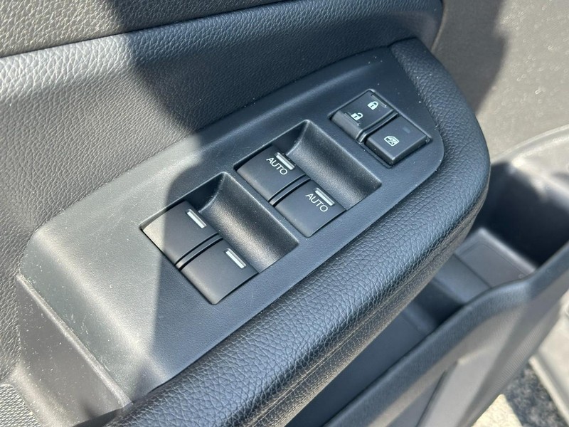 Honda Pilot Vehicle Full-screen Gallery Image 18