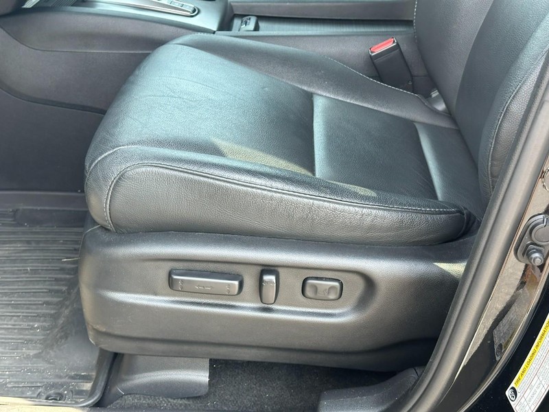 Honda Pilot Vehicle Full-screen Gallery Image 20