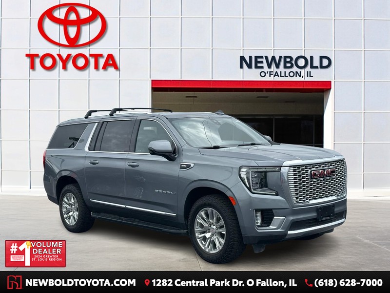 GMC Yukon XL Vehicle Full-screen Gallery Image 01